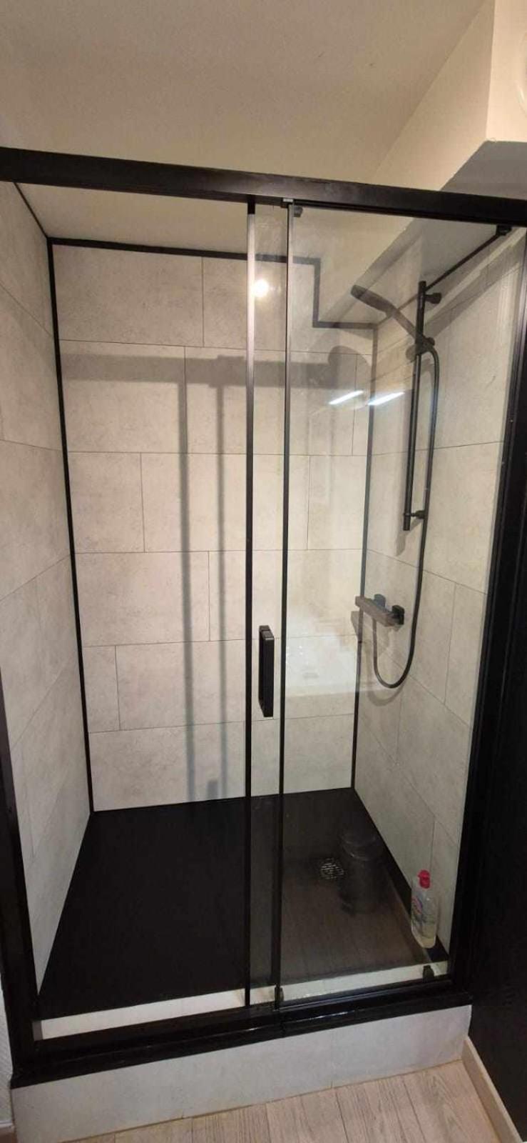 Nouveau !! Appartement Confortable Totalement Renove Avec Parking Gratuit - Hypercentre De Нанси Екстериор снимка